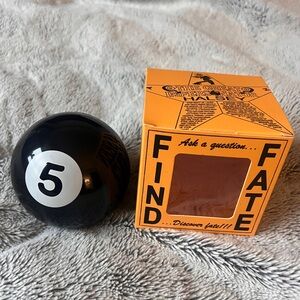 Halsey Tour Merch Magic 8 Ball Number 5 Novelty TGI